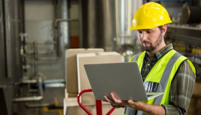 warehouse-worker-laptop